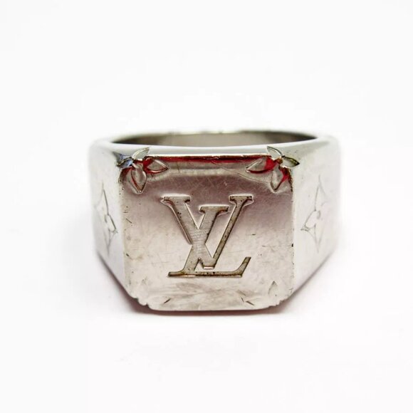 Auth LOUIS VUITTON SIGNET RING Monogram Ring Silver metal - Picture 1 of 8